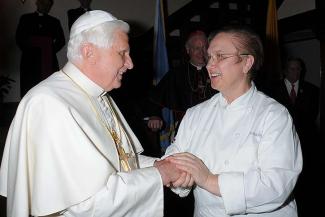 Pope_Benedict_XVI_with_Lidia_Bastianich_Credit_Vatican_Media_CNA.jpg