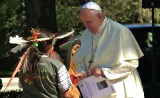 Pope_Francis_receives_Pachamama_statue_Oct._4__2019_810_500_75_s_c1.jpg