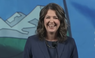 Danielle-Smiths-victory-speech-after-her-majority-election-win-CTV-News-e1707909312200-810x500.png