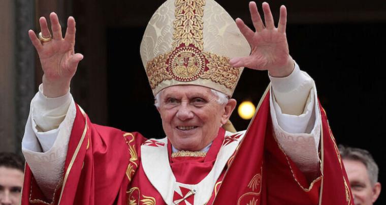 Benedict-XVI-UK-red-e1772626246466-810x500.jpeg