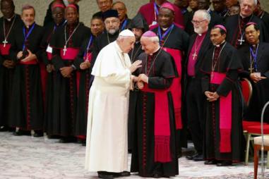Archbishop_Paglia_with_Pope_Francis_810_500_55_s_c1.jpg
