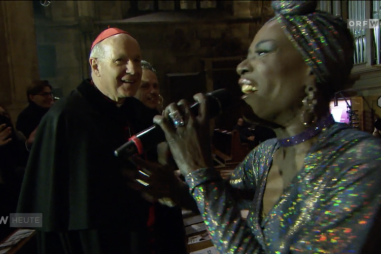 Cardinal_Schonborn_at_Vienna_benefit_concert_2019_810_500_s_c1.png