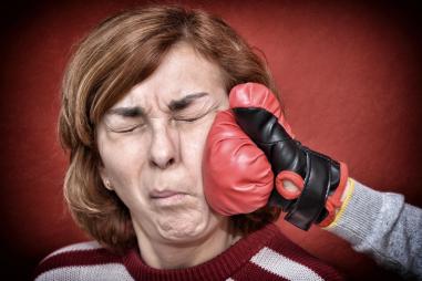 Women_being_puntched_in_face.jpg