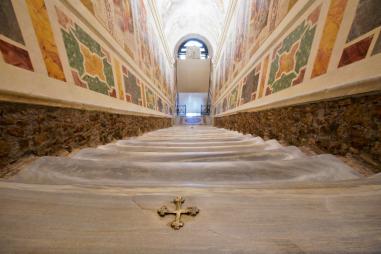 holy-stairs-ap.jpg