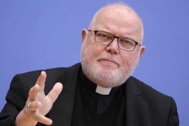 Cardinal_Reinhard_Marx_-_GettyImages-1-810x500.jpg