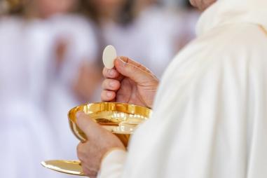 Communion-1-810x500.jpg