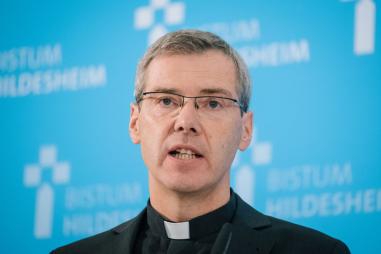Heiner_Wilmer_bishop_of_Hildesheim_GettyImages.jpg