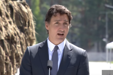 Justin-Trudeau-speaking-in-Latvia-Global-News-810x500.png