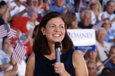 KellyAyotte.jpg