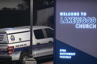 LakewoodChurchShooting-810x500.jpg