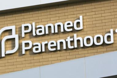 Planned-Parenthood1-810x500.jpg
