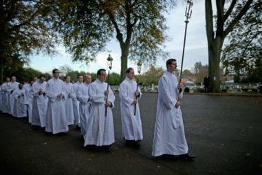 Seminarians_at_Oscott_Catholic_College_GettyImages-810x500.jpg