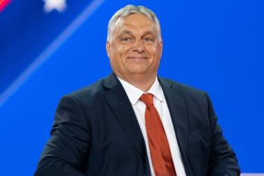 Victor-Orban-smiling-810x500.jpg