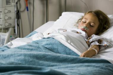 child-in-hospital-e1707761162390-810x500.jpg