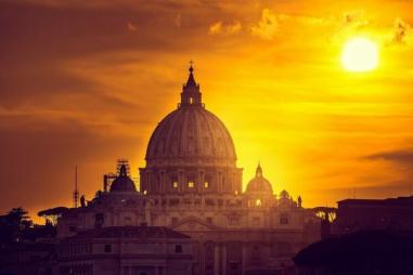 vatican_bad_sun-e1700133718187-810x500.jpg
