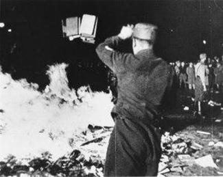 1506px-1933-may-10-berlin-book-burning.jpg