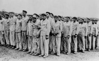 Nazi_death_camp_810_500_75_s_c1.jpg