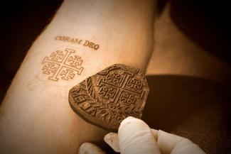 Razzouk_Tattoo_in_Old_City_Jerusalem_Israel_Credit_Addie_Mena_4_filter.jpg