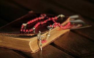 Bible-Rosary-e1709806150811-810x500.jpg