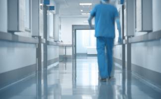 doctor-in-hallway-810x500.jpg