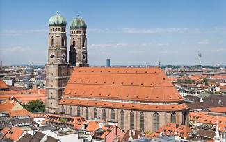 munich_cathedral_1-810x500.jpg