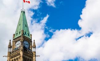 shutterstock_2237191247-810x500.jpg