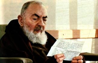 padre-pio-1.jpg
